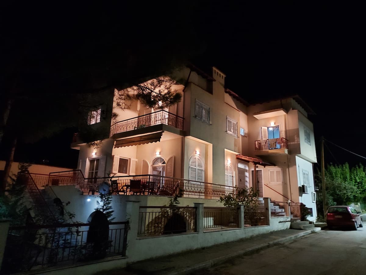 villa house in the night